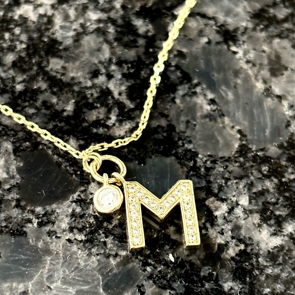 Gold Initial 'M' Pendant Necklace